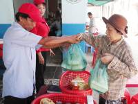 Quán cơm của những người nghèo